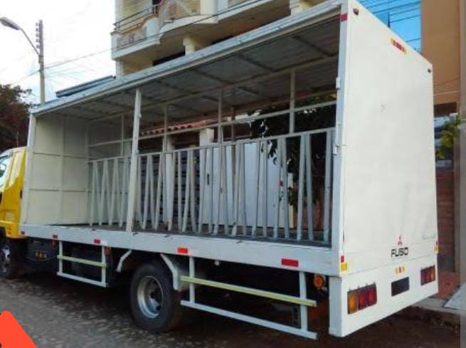 QUILLA ( Para transportes de bebidas en general) 